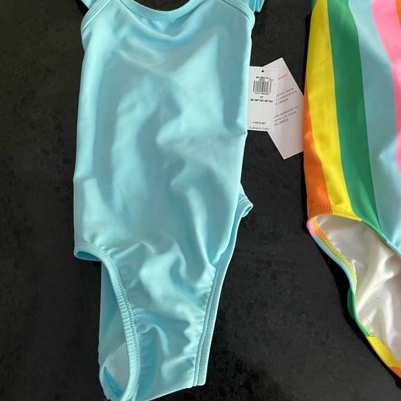 Old Navy Kids' Swimsuit Set - Blue and Multicolor 3T - Picture 4 of 7